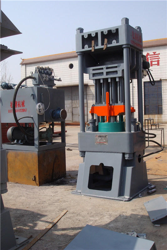 液壓壓塊機(jī)