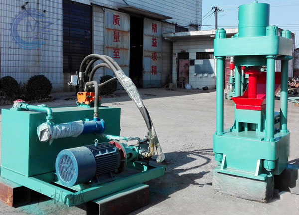 液壓壓塊機(jī)